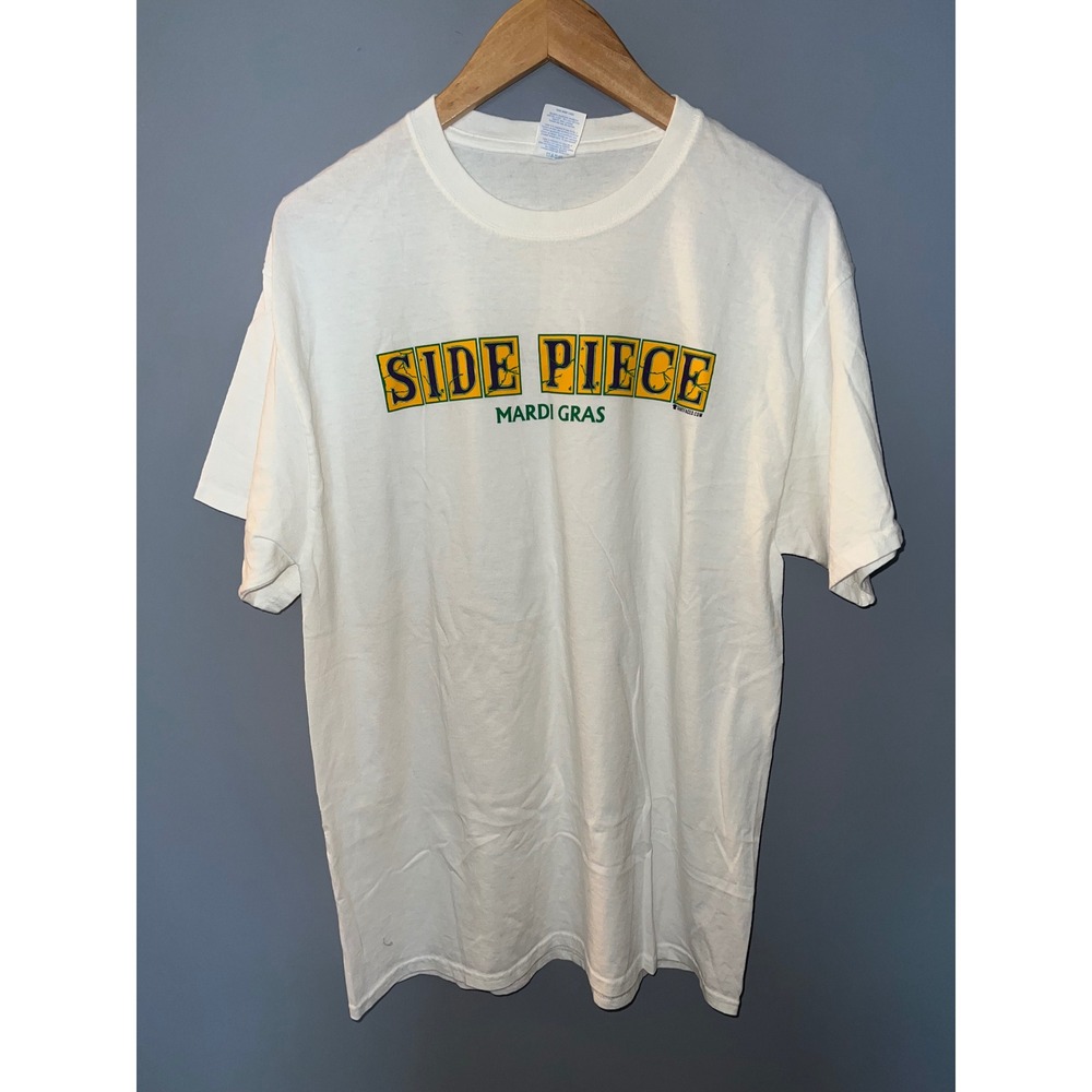 Port & Company Side Piece Mardi Gras Graphic T-Shirt White Mens Large L Cotton